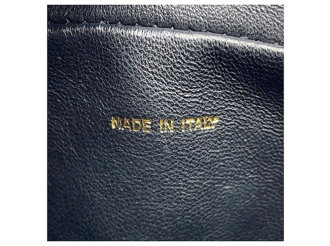 Borsa a tracolla con catena Chanel in pelle verniciata nera Nero - vista 17