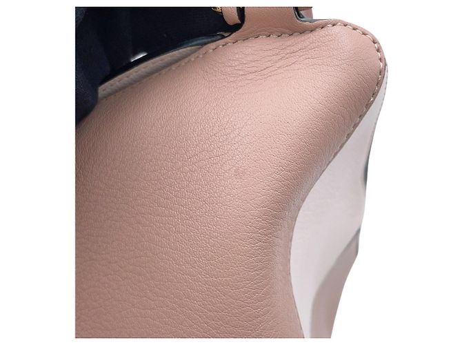 Bolso de mano Loewe Puzzle Medium Rosa Beige - vista 9