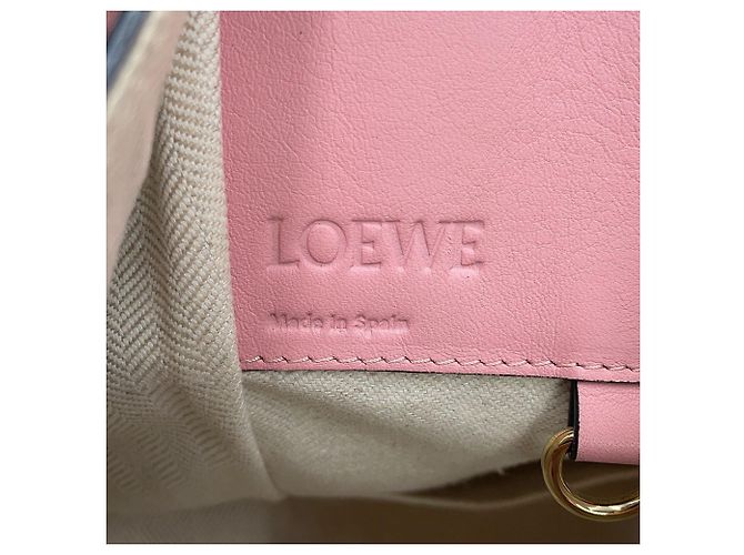 Bolsa Loewe Hammock Small em pele de vitelo granulada Marrom Rosa - vista 17