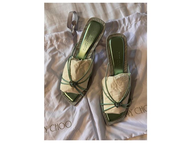 Jimmy Choo Sandali Thong in Pelle Verde Menta con Cuore - vista 2