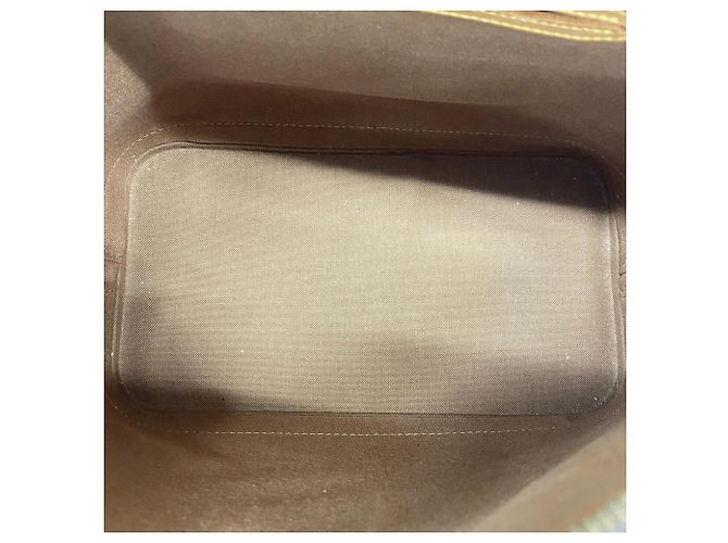 Bolso Louis Vuitton Alma Monogram M51130 Castaño - vista 4