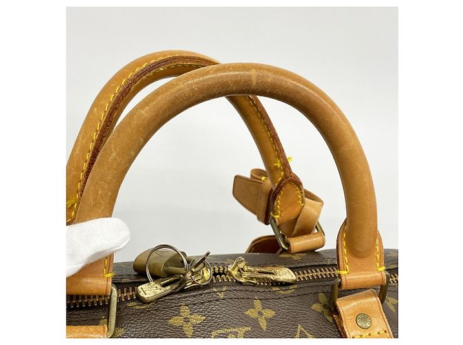 Louis Vuitton Boston Monogram Keepall Bandoulière 60 Castaño - vista 11