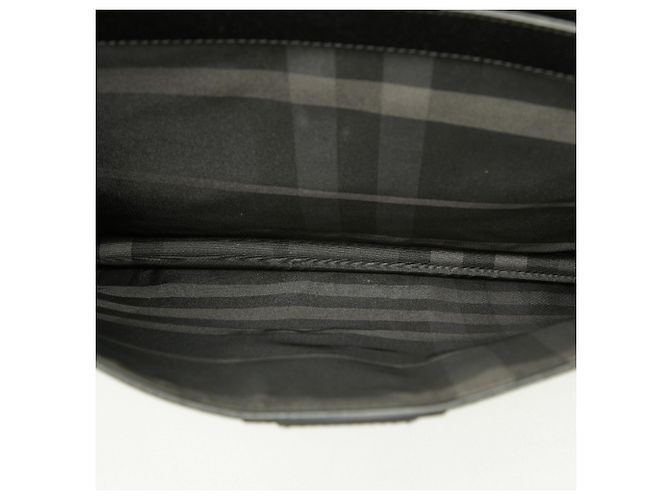 Mala de negócios Burberry em couro preto - vista 8
