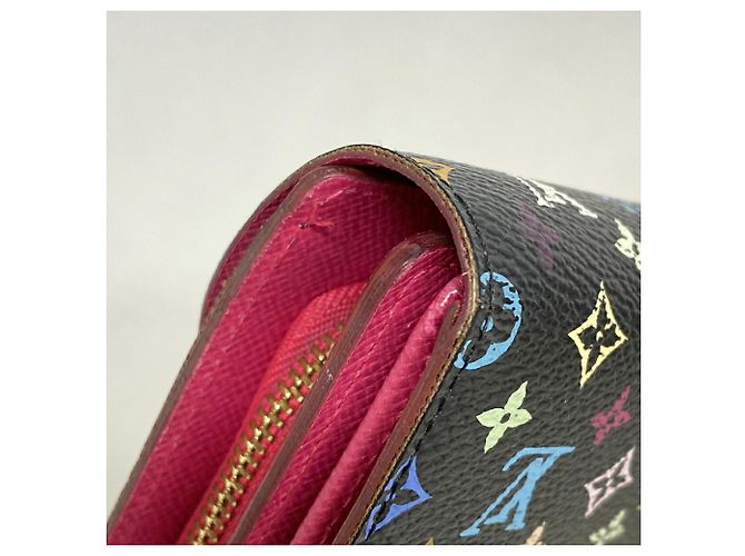 Louis Vuitton Tri-fold Wallet in Grenade Noir Black Red - view 8