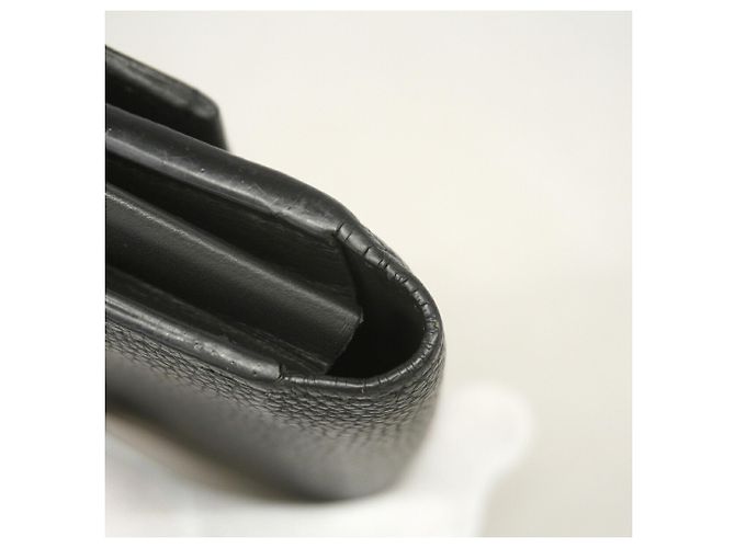Louis Vuitton LV Aerogram Zippy Wallet Black - view 5