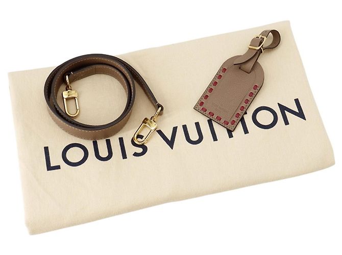 Bolsa Louis Vuitton Monogram Empreinte Vosges MM Taupe - vista 20