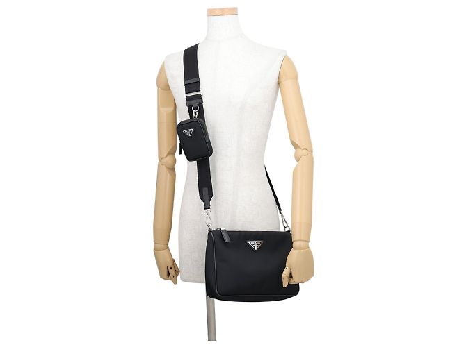 Bolsa de ombro Prada em couro Saffiano preto - vista 4