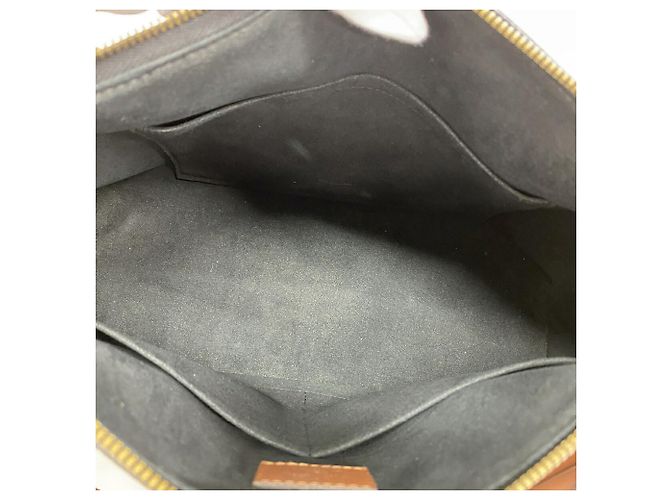 Borsa Louis Vuitton Monogram V Tote MM Nero - vista 4