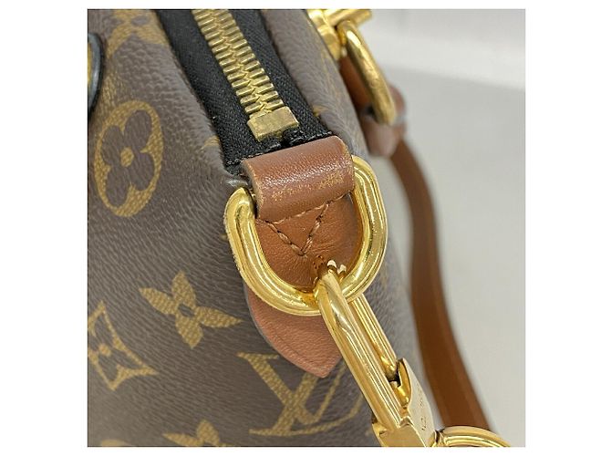 Borsa Louis Vuitton Monogram V Tote MM Nero - vista 7