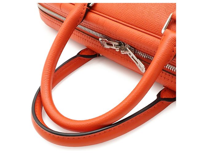 Borsa Louis Vuitton Taiga PDV Port Document Voyage PM Arancione - vista 5