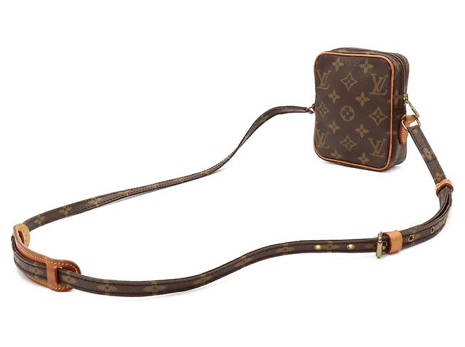 Bolso de hombro / Neceser Louis Vuitton Monogram Mini Danube Castaño Monograma - vista 3