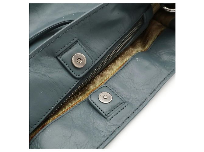 Saco Tote Prada Triangle em couro cinza Marrom - vista 7