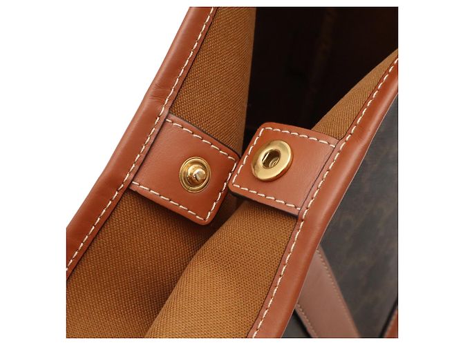 Céline Borsa a tracolla Medium Bucket Triomphe CELINE Marrone - vista 8
