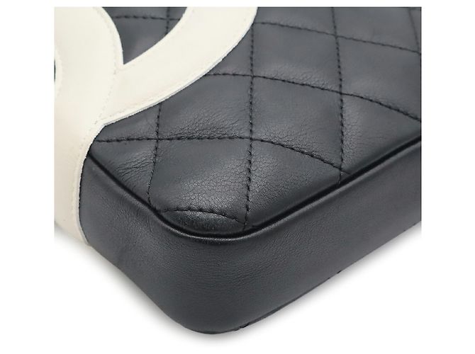 Chanel Cambon Line Medium Pochette Schultertasche Schwarz Weiß - Ansicht 4