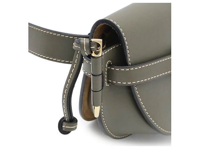 Bolso riñonera Loewe Mini Gate Caqui - vista 10