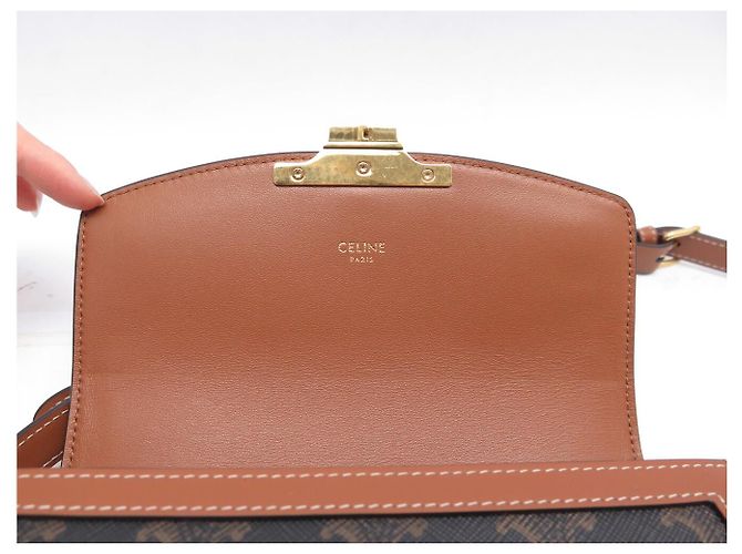 Céline NUOVA BORSA A MANO CELINE TRIOMPHE TEEN 188882 CANVAS VITELLO TAN BORSA A TRACCOLLA Marrone - vista 8