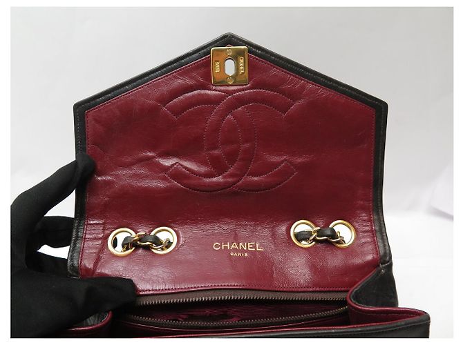 VINTAGE CHANEL CLASSIQUE TIMELESS HANDTASCHE AUS SCHWAREM CHEVRON-LEDER Schwarz - Ansicht 7