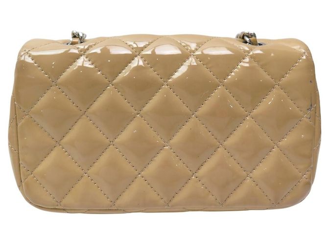 BORSA A MANO CHANEL MINI CLASSIQUE TIMELESS IN PELLE LACCA CAMEL LEATHER BAG Cammello - vista 2