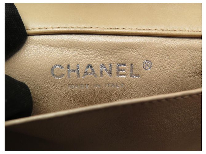 BORSA A MANO CHANEL MINI CLASSIQUE TIMELESS IN PELLE LACCA CAMEL LEATHER BAG Cammello - vista 7