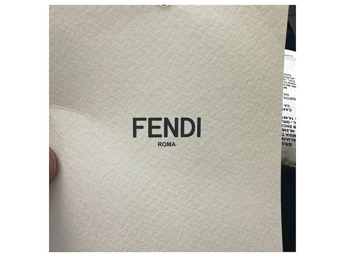 Fendi Kapuzenpullover mit Reißverschluss und Stehkragen aus schwarzer Baumwolle - Ansicht 16