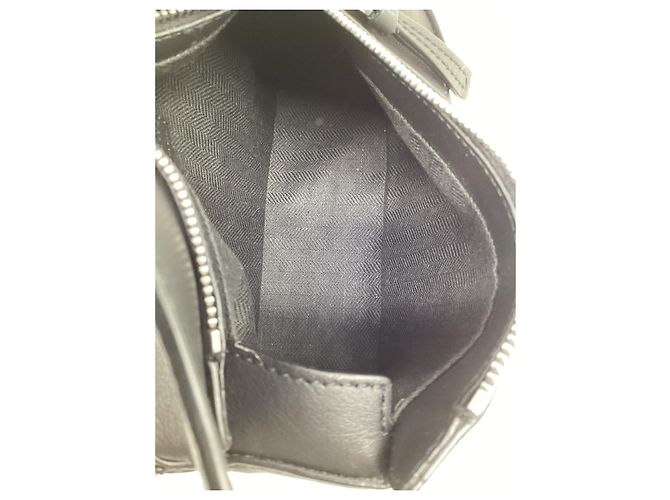 Borsa cintura Loewe Small Puzzle in pelle di vitello nera Nero - vista 13