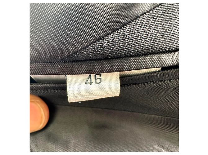 Givenchy Single-Breasted Blazer in Black Wool - view 7