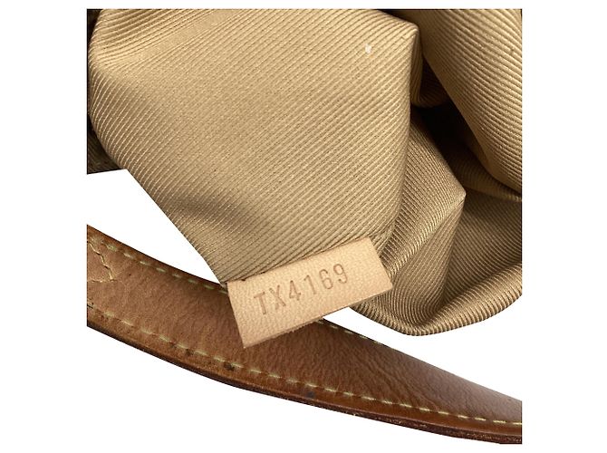 Borsa a tracolla Louis Vuitton Graceful PM in canvas rivestito marrone Rosso - vista 16