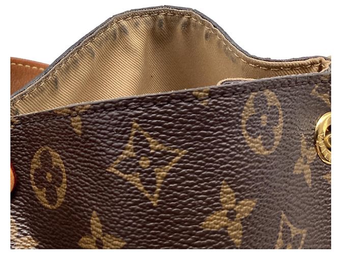 Borsa a tracolla Louis Vuitton Graceful PM in canvas rivestito marrone Rosso - vista 9