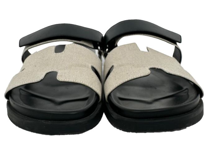 Sandali Hermès Chypre in tela e pelle bianco e nero - vista 2