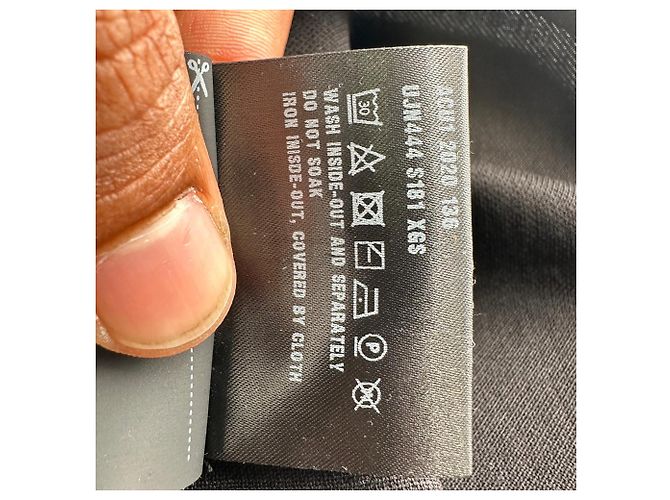 Prada Polohemd aus schwarzer Baumwolle mit Logo-Applikation - Ansicht 7
