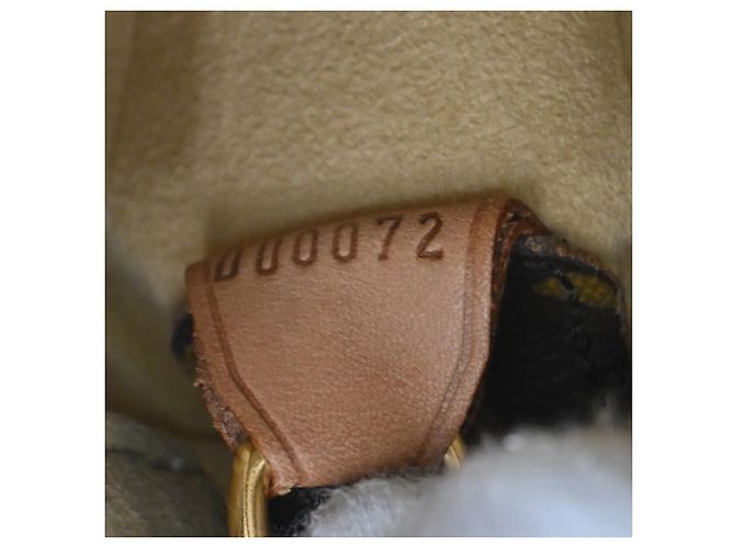 Louis Vuitton Looping Monogram Canvas GM Marrone - vista 7