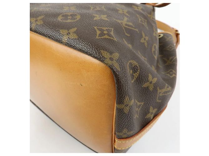 Noe Louis Vuitton Monogram Noé PM Bolso Saco Castaño Monograma - vista 4