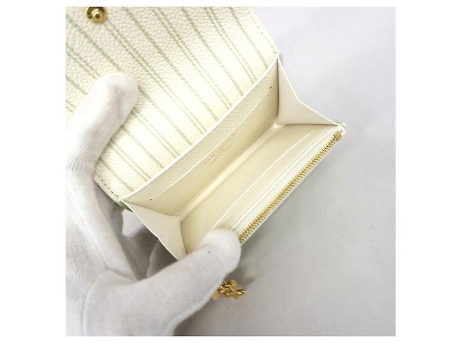 Louis Vuitton Monogram Empreinte Coin Purse Green - view 3