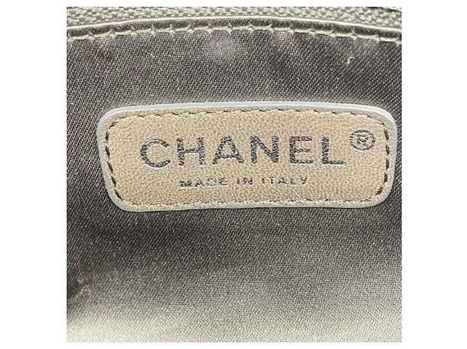 Bolsa de ombro Chanel em nylon acolchoado bubble roxo - vista 5