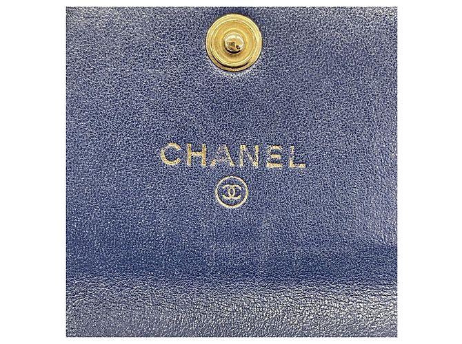 Tarjetero Chanel de piel de becerro granulada azul marino - vista 4