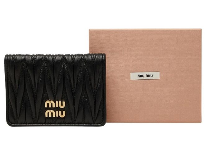 Tarjetero Miu Miu Matelassé Negro - vista 9