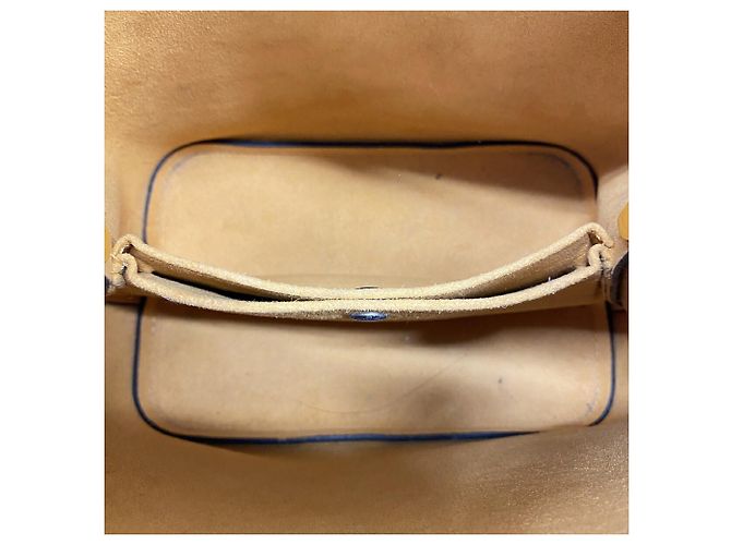 Néonoé Borsa a tracolla Louis Vuitton Epi NeoNoe BB Blu D'oro - vista 4