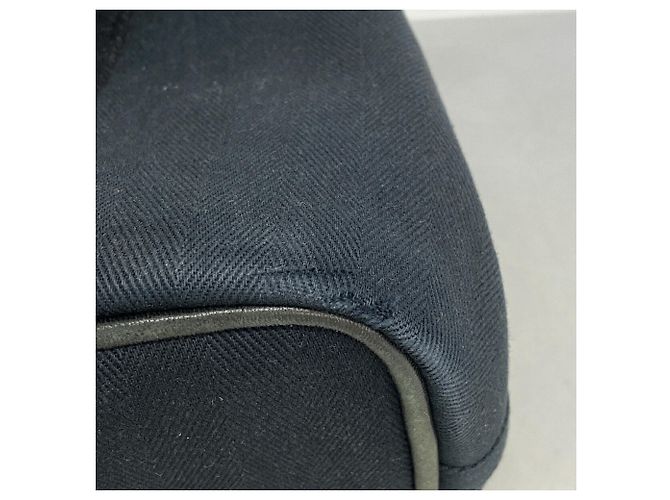 Hermès Sac Cabas Hermes Valparaiso PM Noir - vue 6