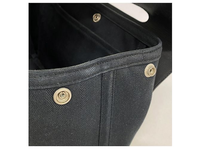 Hermès Sac Cabas Hermes Valparaiso PM Noir - vue 7