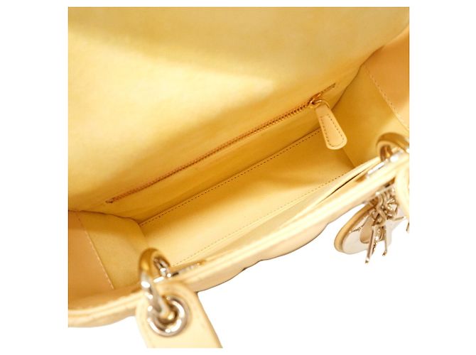 Borsa a mano Christian Dior Cannage Lady in pelle Giallo - vista 4