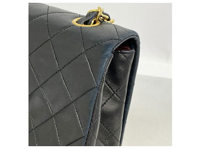 Bolsa de Ombro com Corrente Chanel Matelassé Preto - vista 6