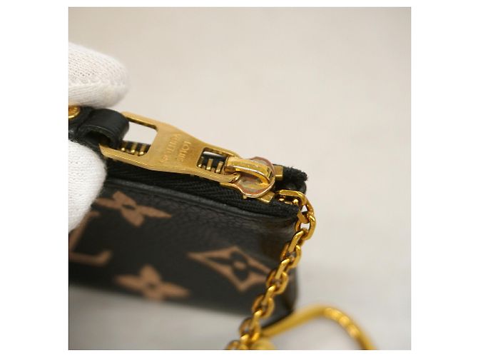Louis Vuitton Monogram Empreinte Bicolor Pochette Clé Coin Case Nero Beige - vista 10