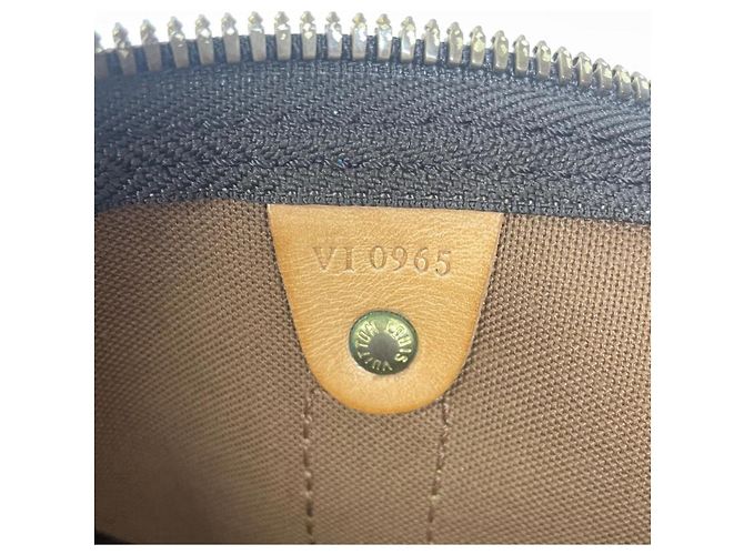 Bolsa Boston Louis Vuitton Keepall 60 em castanho Marrom - vista 10