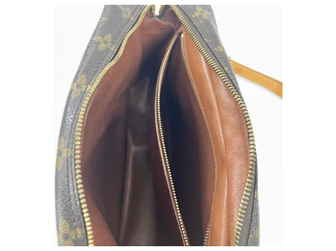 Borsa a tracolla Louis Vuitton Trocadero 27 Marrone - vista 5