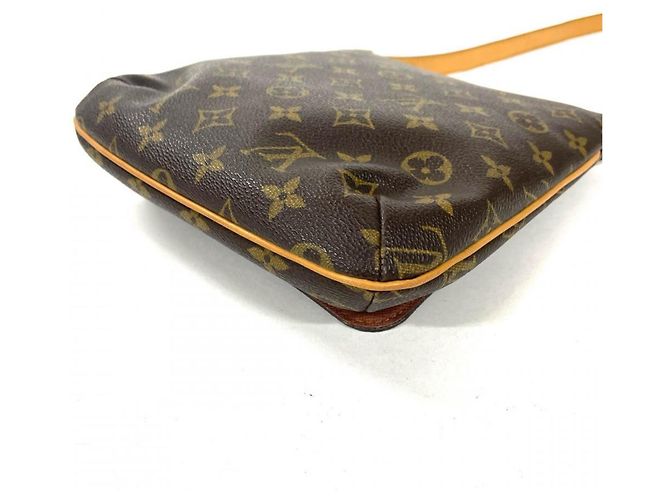 Louis Vuitton Schultertasche aus braunem Monogram Canvas - Ansicht 3