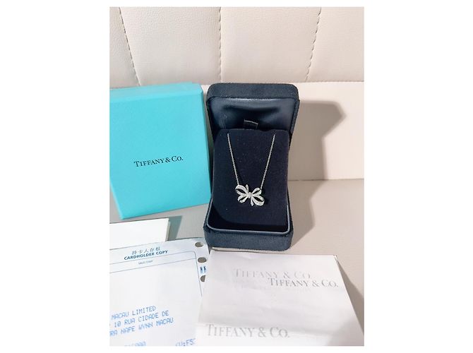 Collana Tiffany & Co. Ribbon Bow in Platino e Diamanti Argento - vista 3