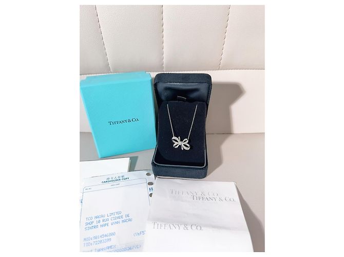 Collana Tiffany & Co. Ribbon Bow in Platino e Diamanti Argento - vista 4