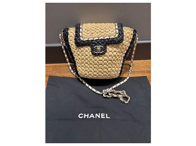 Chanel Flap Bag aus Weide Schwarz Beige - Ansicht 15