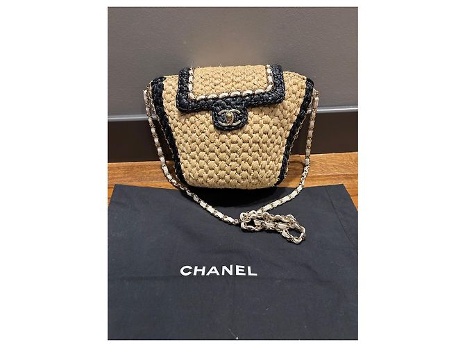 Chanel Flap Bag aus Weide Schwarz Beige - Ansicht 5