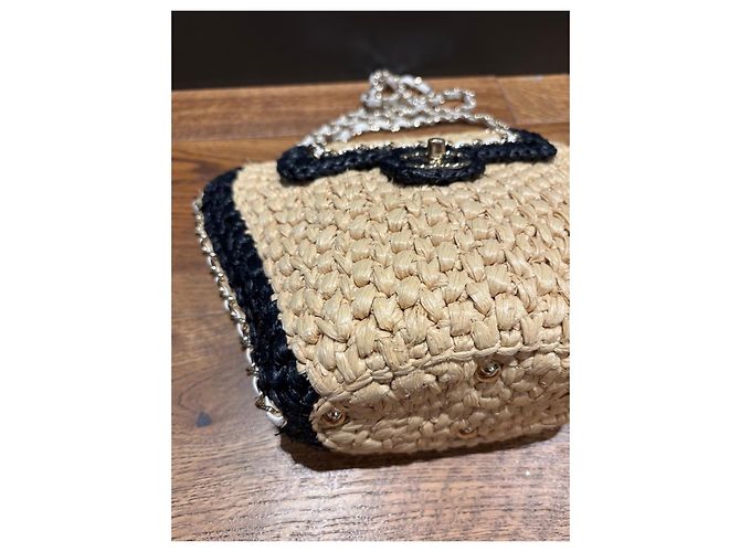 Chanel Flap Bag aus Weide Schwarz Beige - Ansicht 8